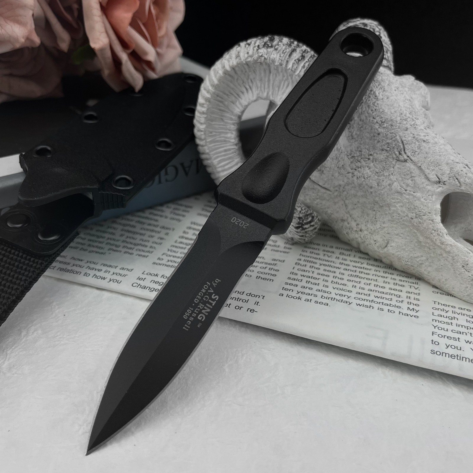 Edc Gear Every Day Carry - Multi-Function Fixed Blade Knife 8Cr13MoV Steel